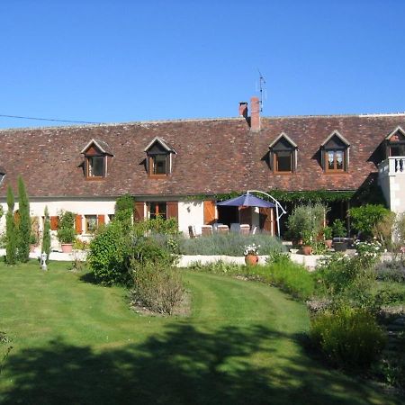 Chambre D'Hotes Bleue A Azay-Le-Ferron - Fr-1-591-452 Bed and Breakfast Buitenkant foto